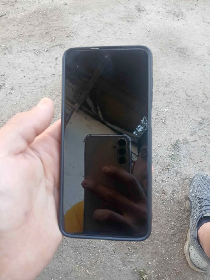 Vendo o permuto moto g52 liberado
