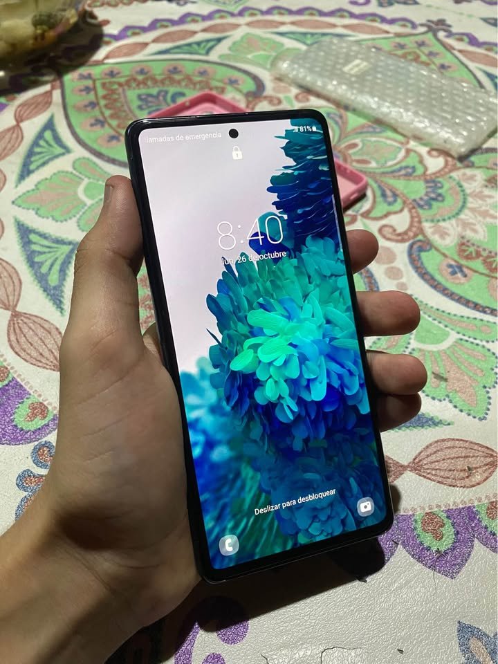 Samsung Galaxy S20 FE 128GB 6GB RAM